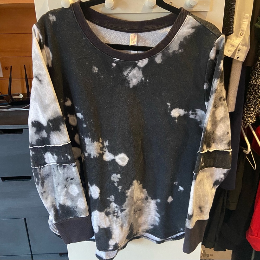 Xhiliration Tie Dye Sweater